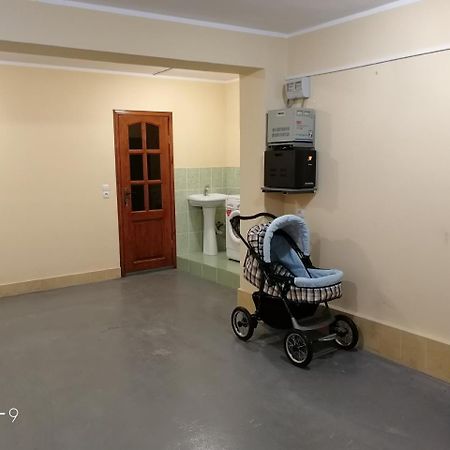Домик По Ул.Званба Sukhumi Ngoại thất bức ảnh