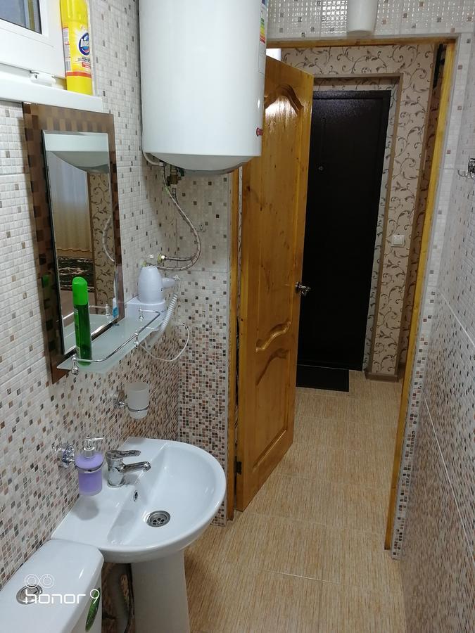 Домик По Ул.Званба Sukhumi Ngoại thất bức ảnh