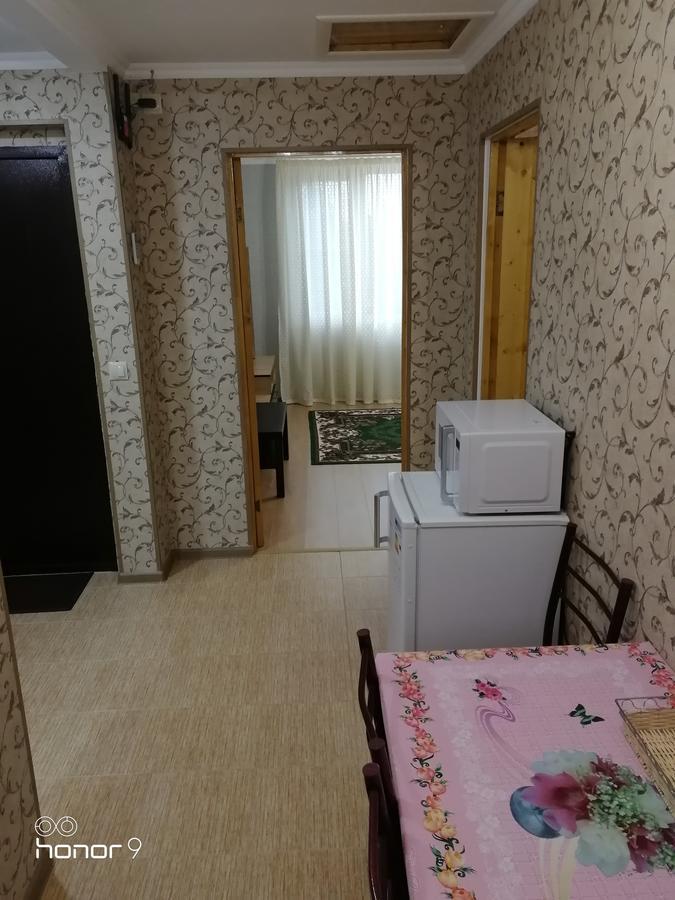 Домик По Ул.Званба Sukhumi Ngoại thất bức ảnh